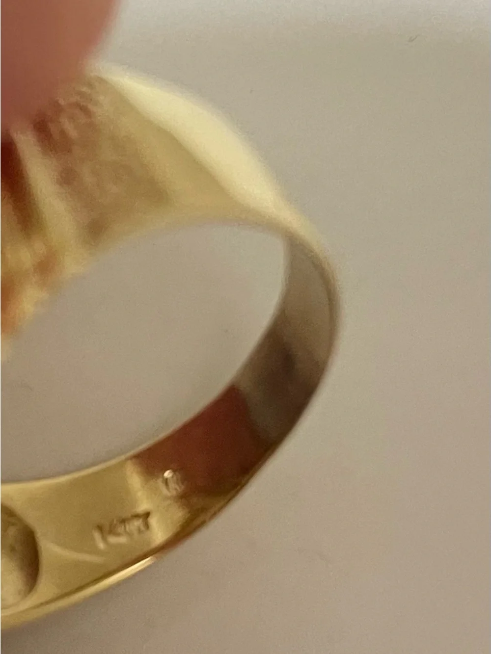 14k gold this beautiful